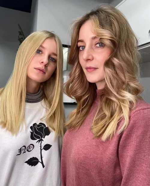 👋