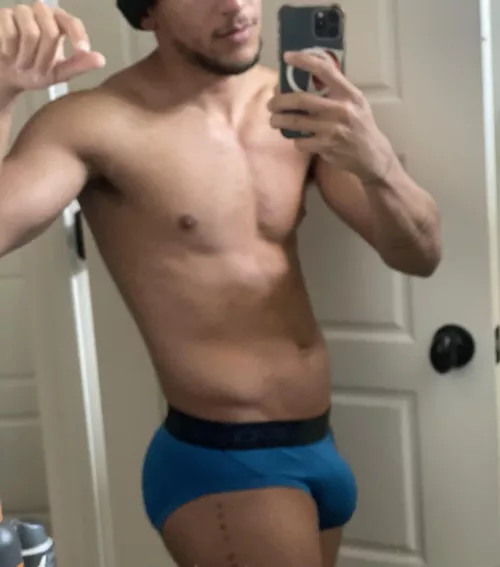 😜