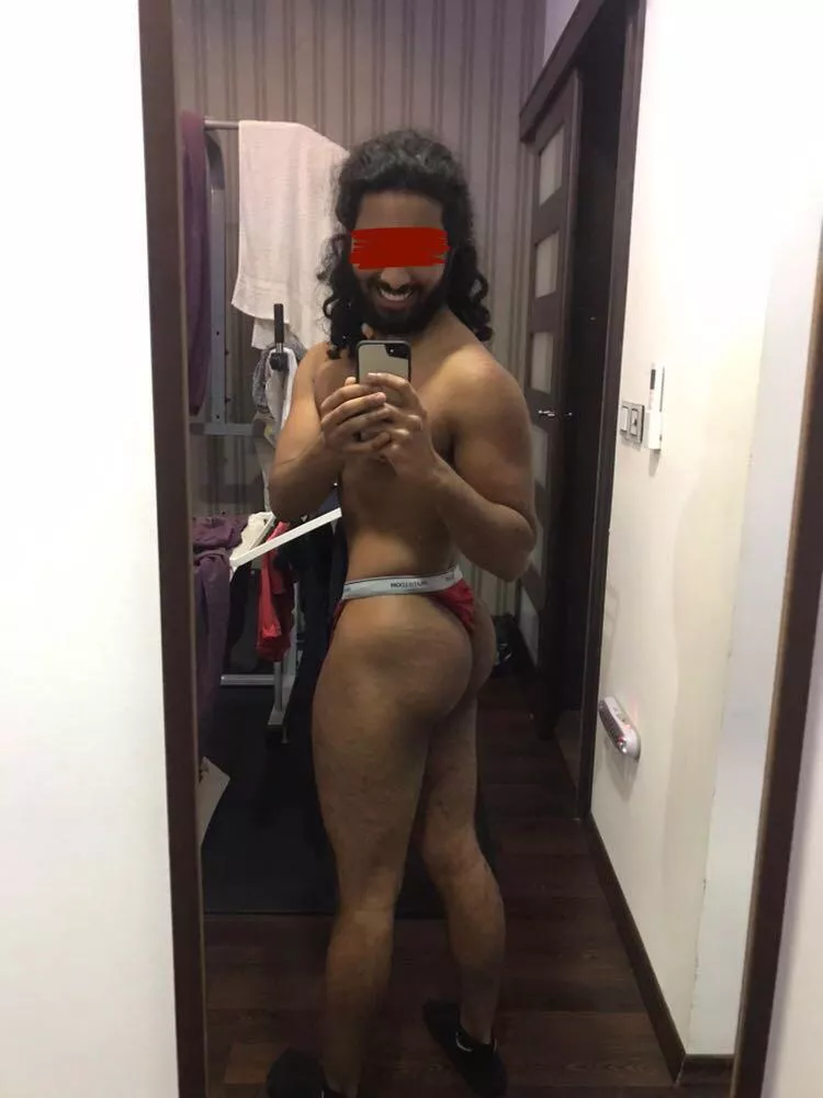 [18] Wouldn’t be too mad if you gave it a little pinch