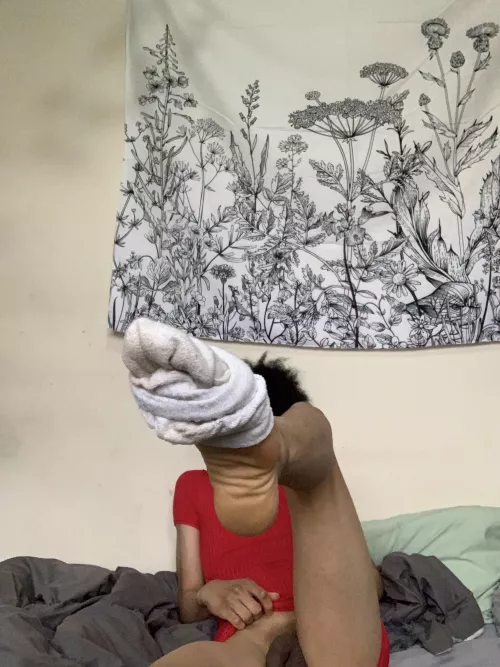 18M Femboy. Taking custom requests for £. message me.