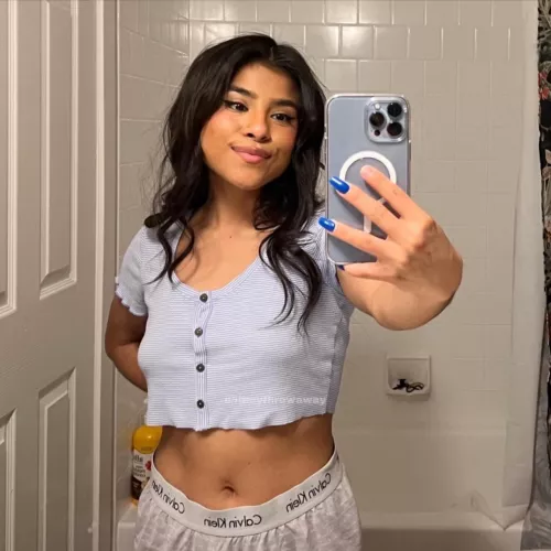 19yo mexicana, am I your type?