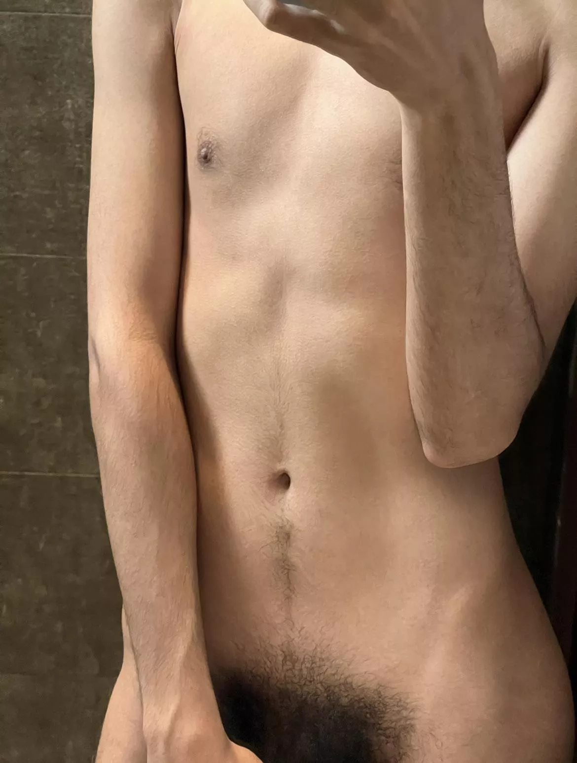 21 Vers chaser looking for someone near my age ;) pm me