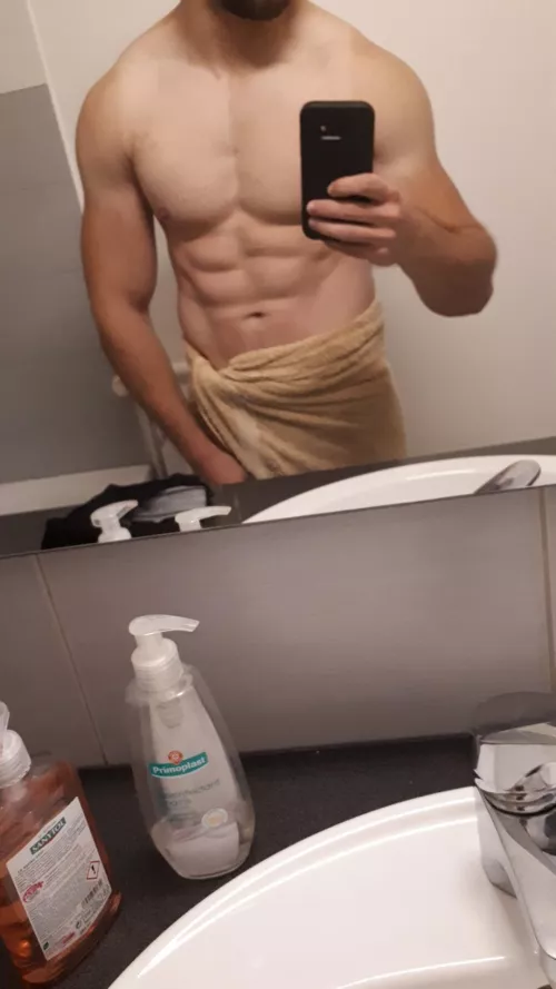 [22] What would you do if I dropped the towel, bro?