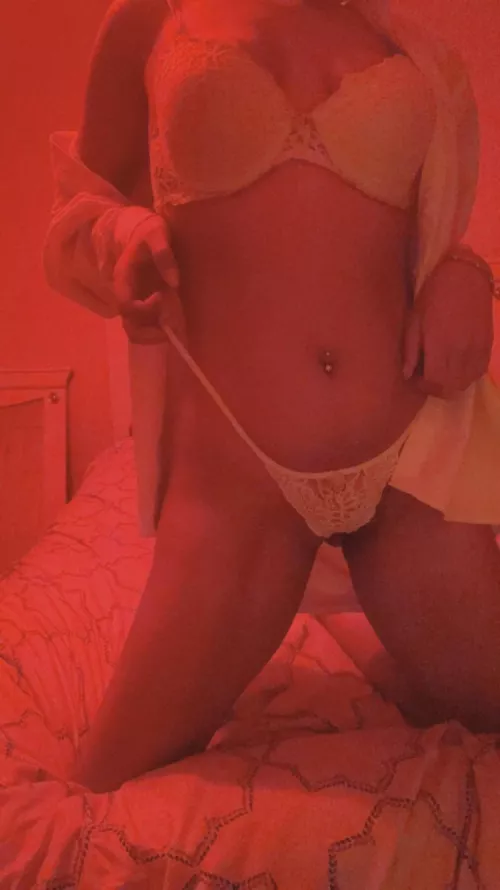 23 [F4M] links in CM below⬇️⬇️ sext💜vid calls💜customs💜JOI💜kink friendly 💜📸📸 ronirae96