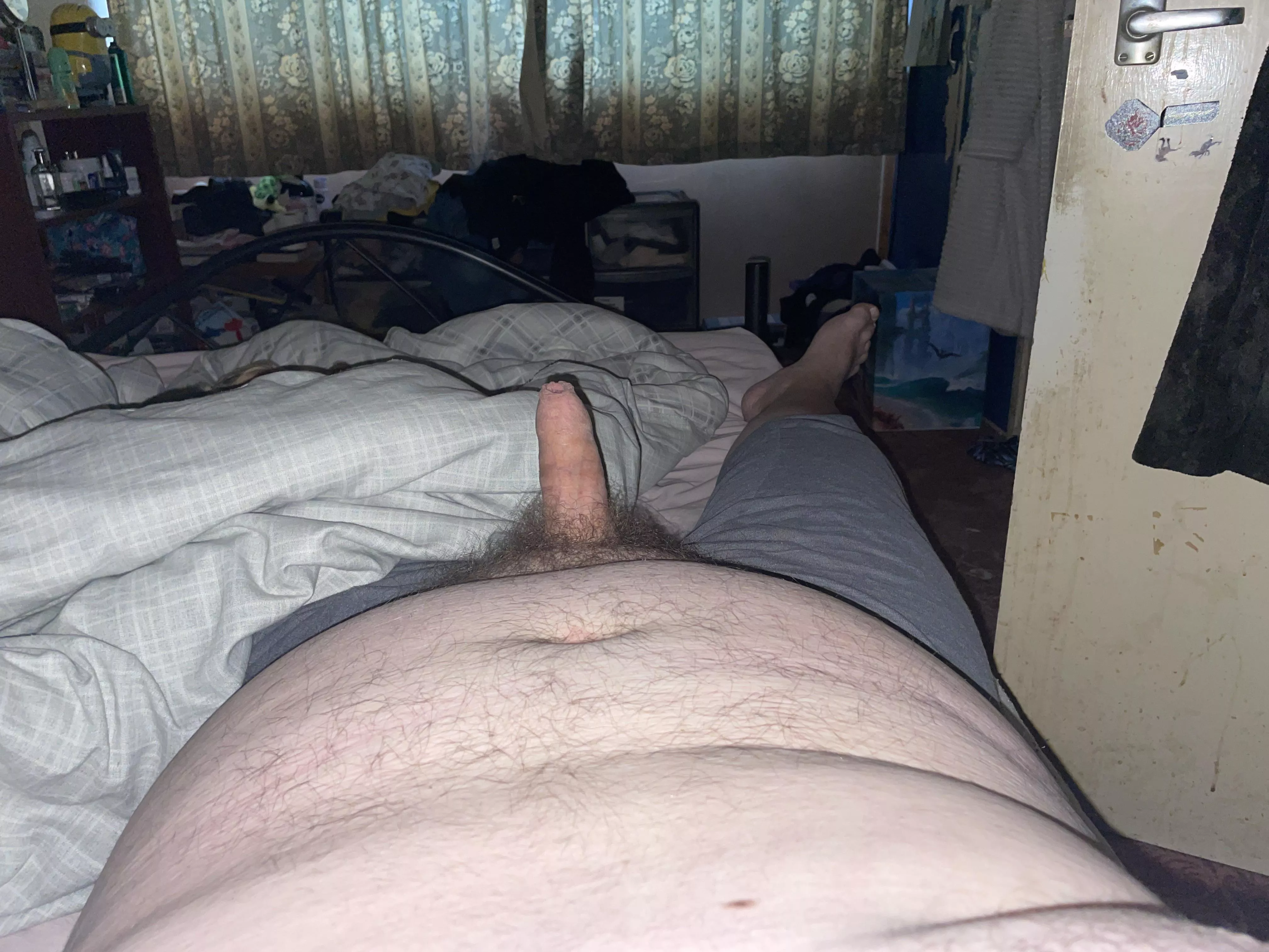 30m finished work, who wants to help me celebrate the weekend?