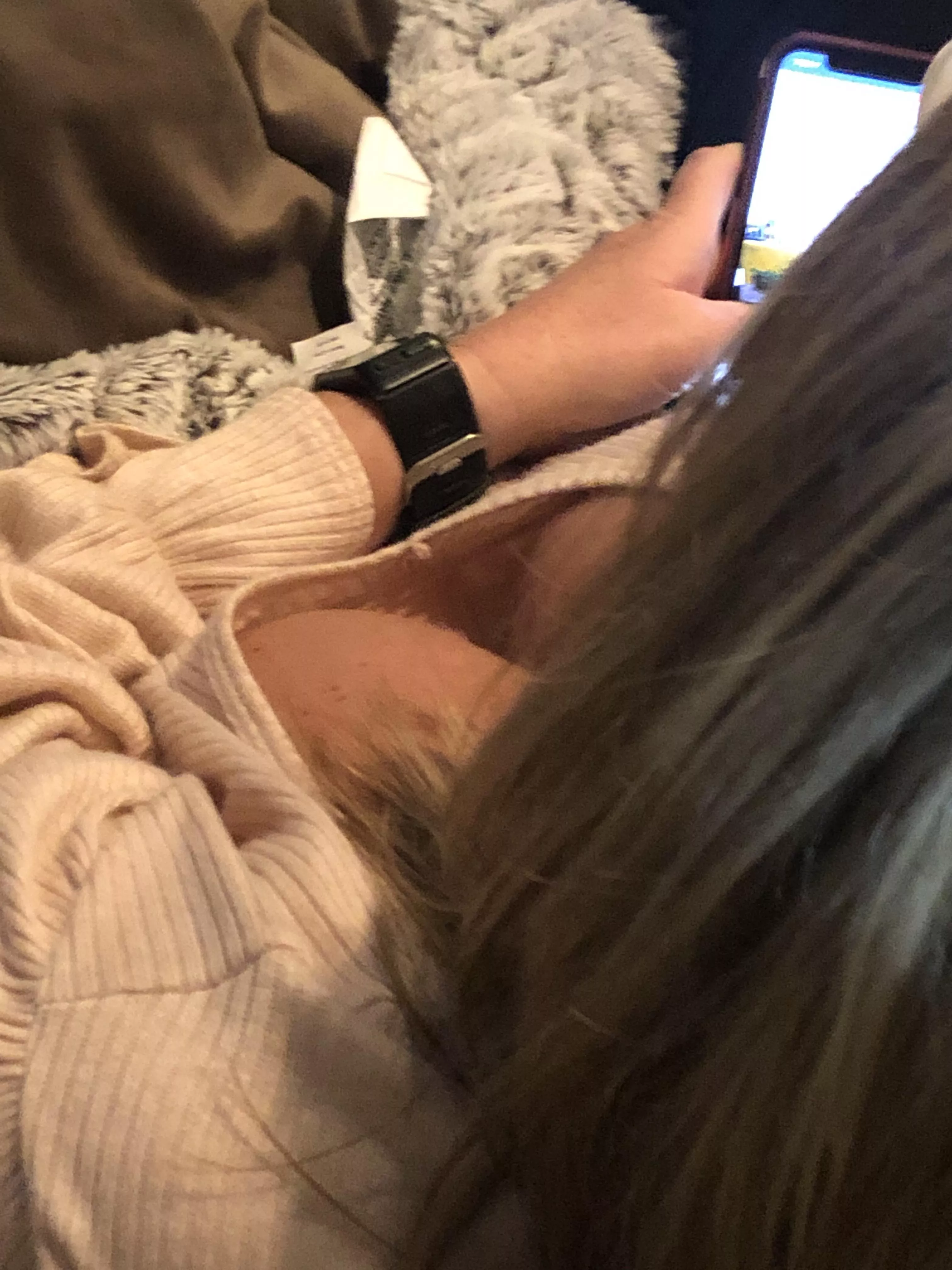 34DD 34DD