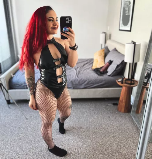 4ft 8” little pocket rocket 🚀