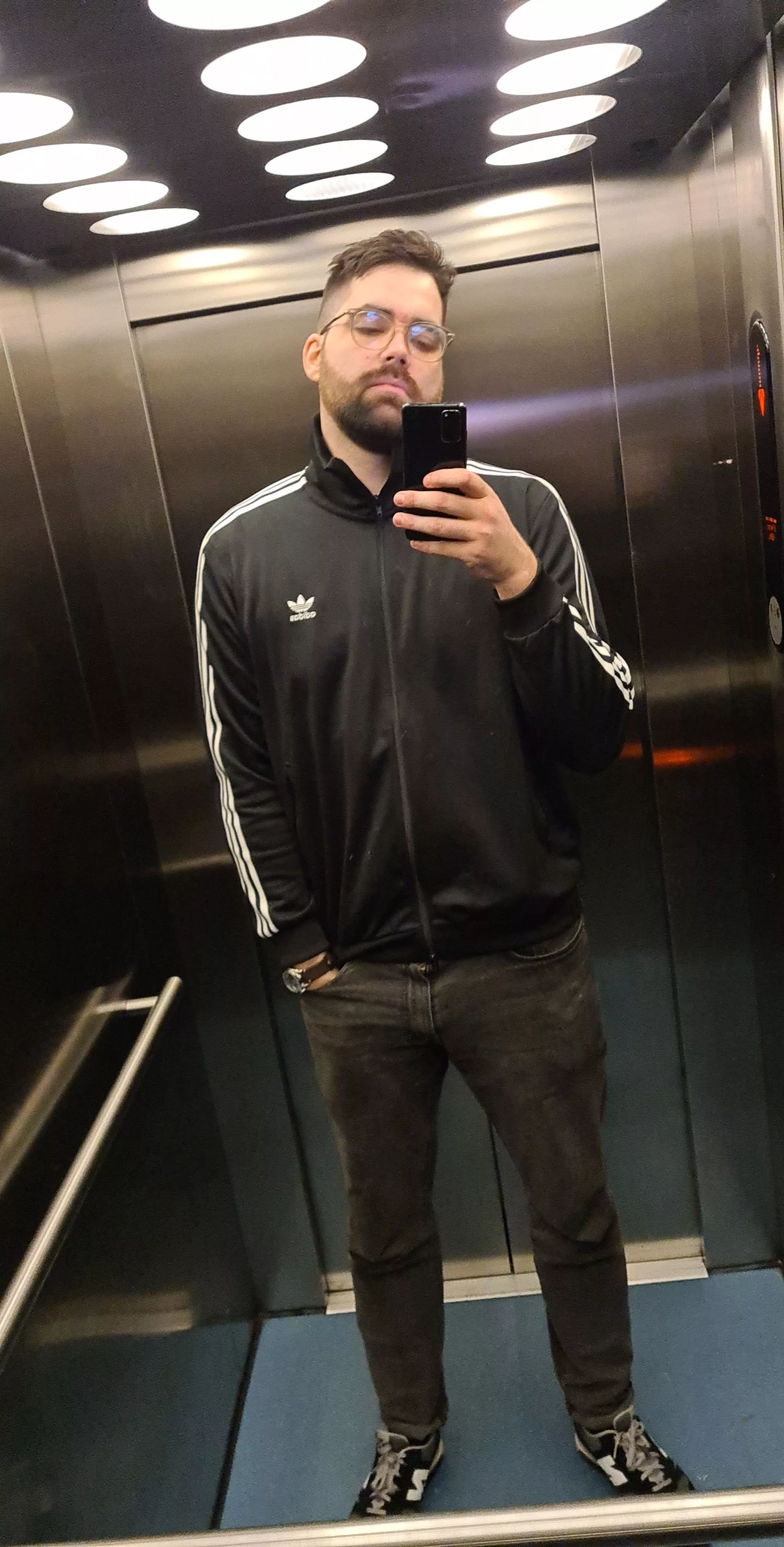 6'7 6'7