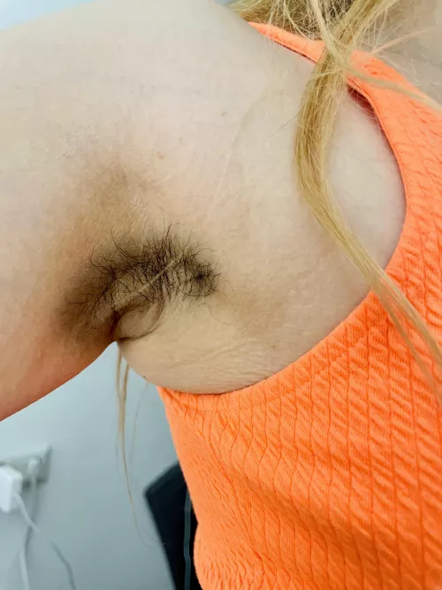9 weeks without shaving 🪒 (f33)