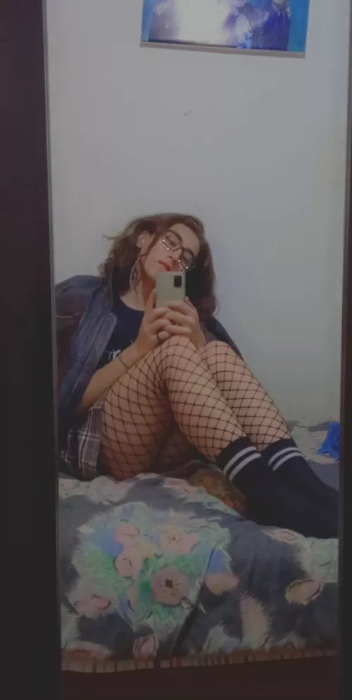 a lot of leg for you enjoy!