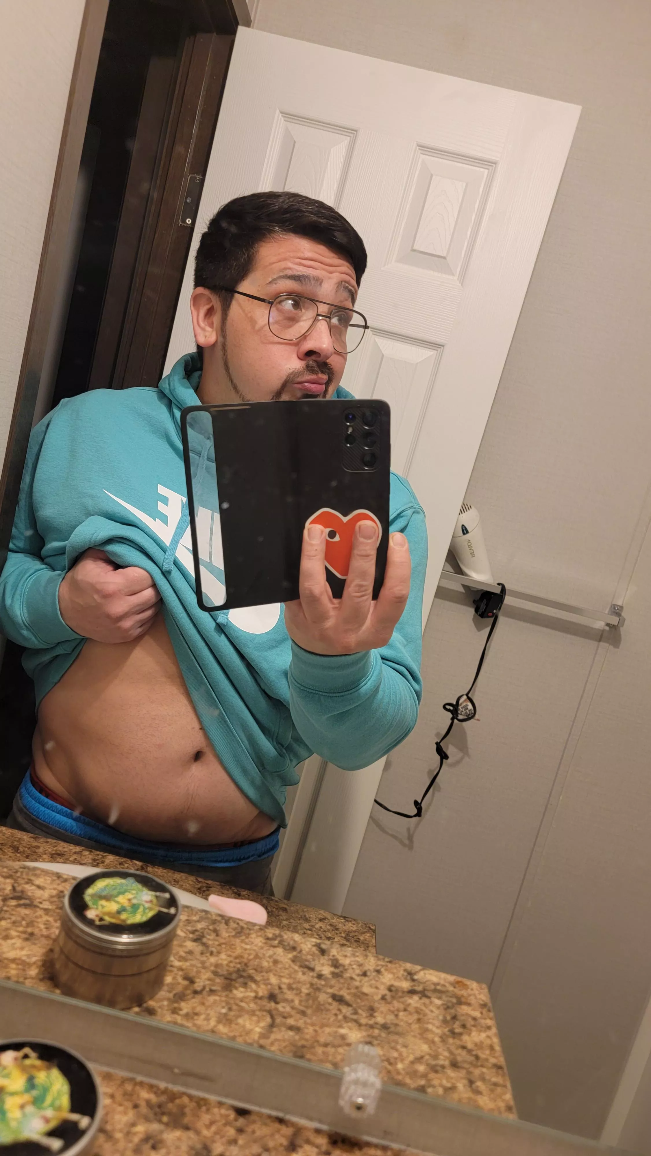 About to go work this 12 hour shift oh fun fun