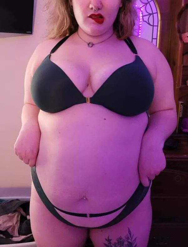 about to make a video for someone, I love getting my fancy undies messy🥵😈