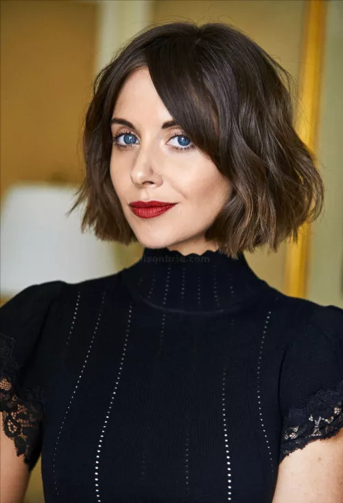 Alison Brie's baby blues