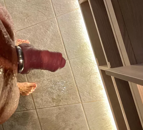 All finished with my workout, it’s off to the steam room.