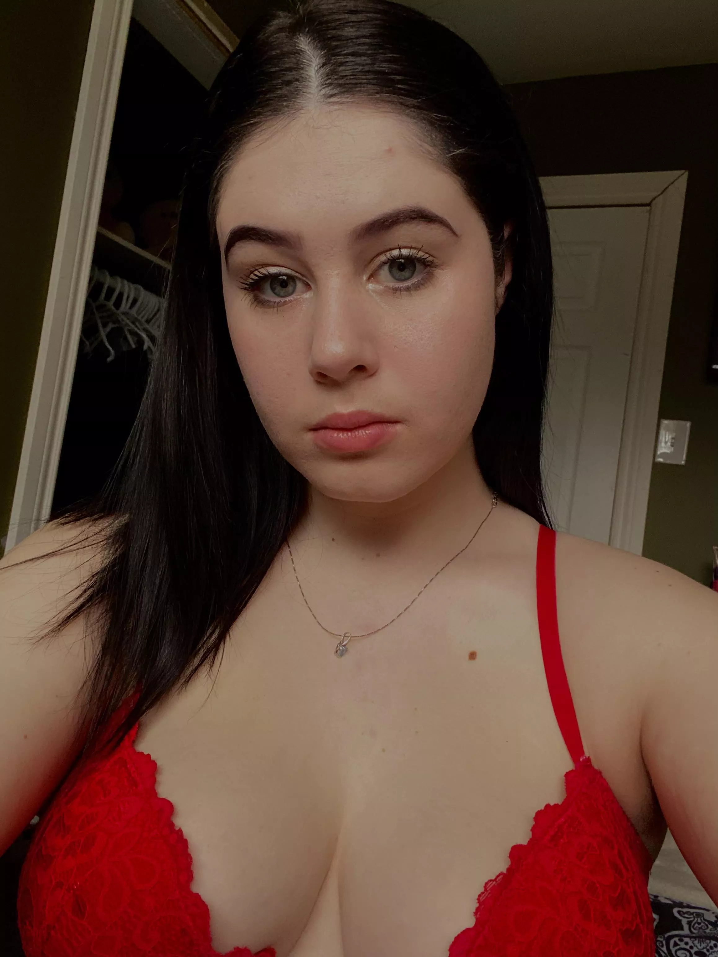 Am I cute or hot? ❤️