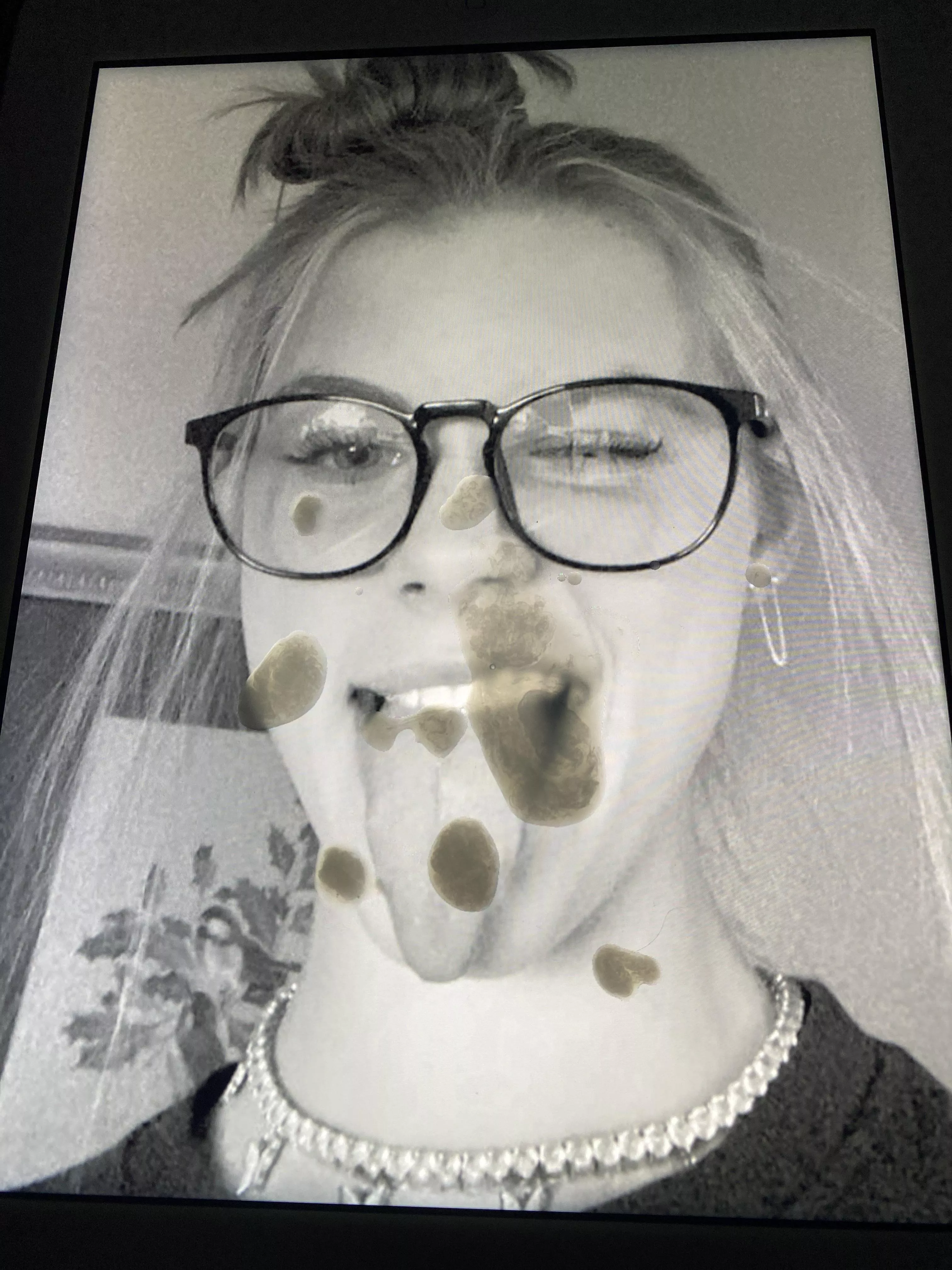 Anna got my thick load in her face🤤