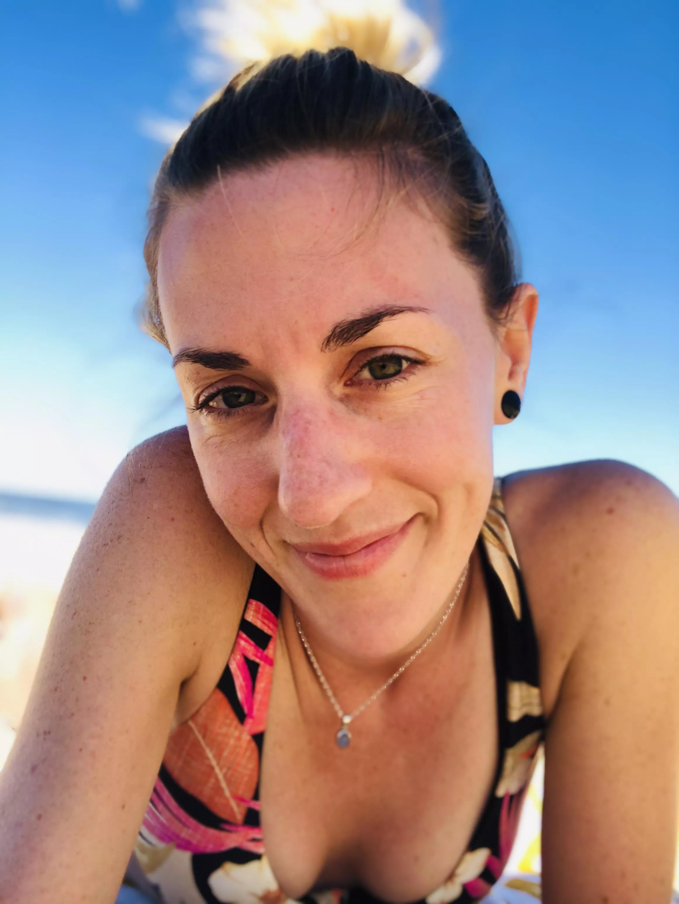 Anyone care to join me at the beach? 🥰