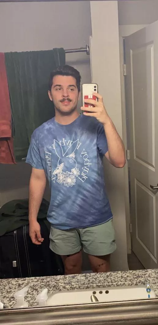 Anyone wanna chat? 🤪