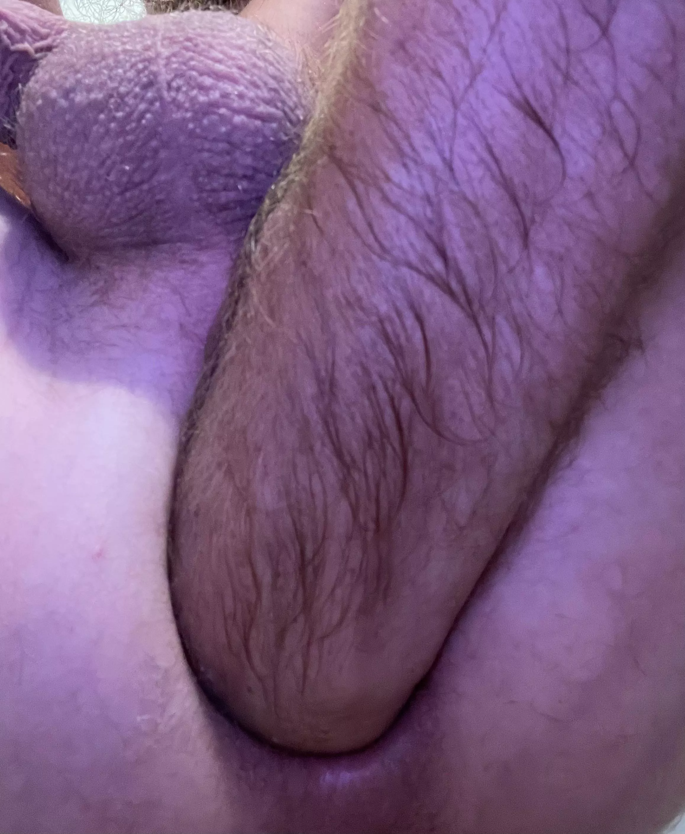 anyone wanna help I can’t get deeper then my wrist