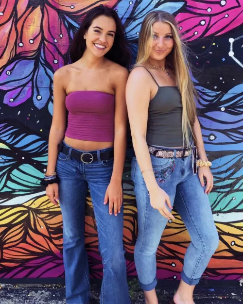 Are you cumming in left or right? Why?