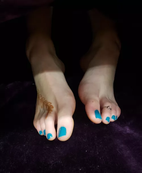 are you peeking under my blanket again?