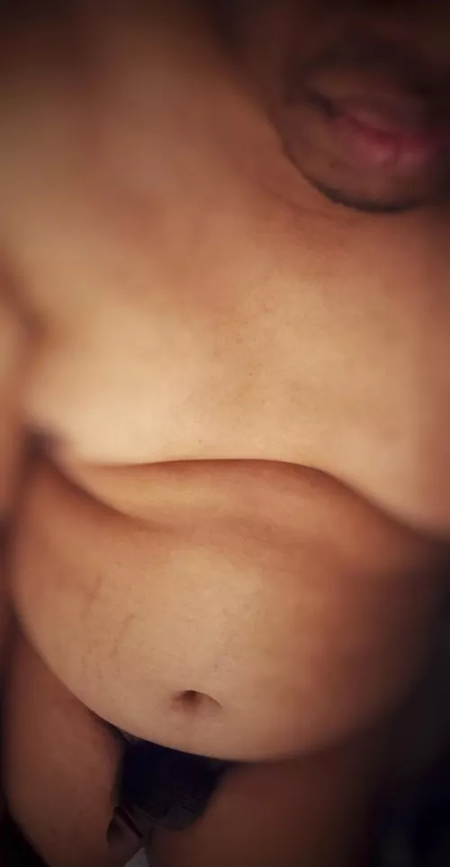 Been a while, thought I'd say hey! Who's joining me for a lazy morning in bed...