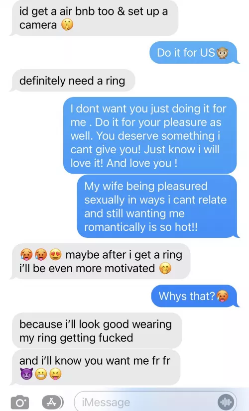 Been trynna convince my gf of 3yrs to take bbc🥵🙊🤷🏼‍♂️