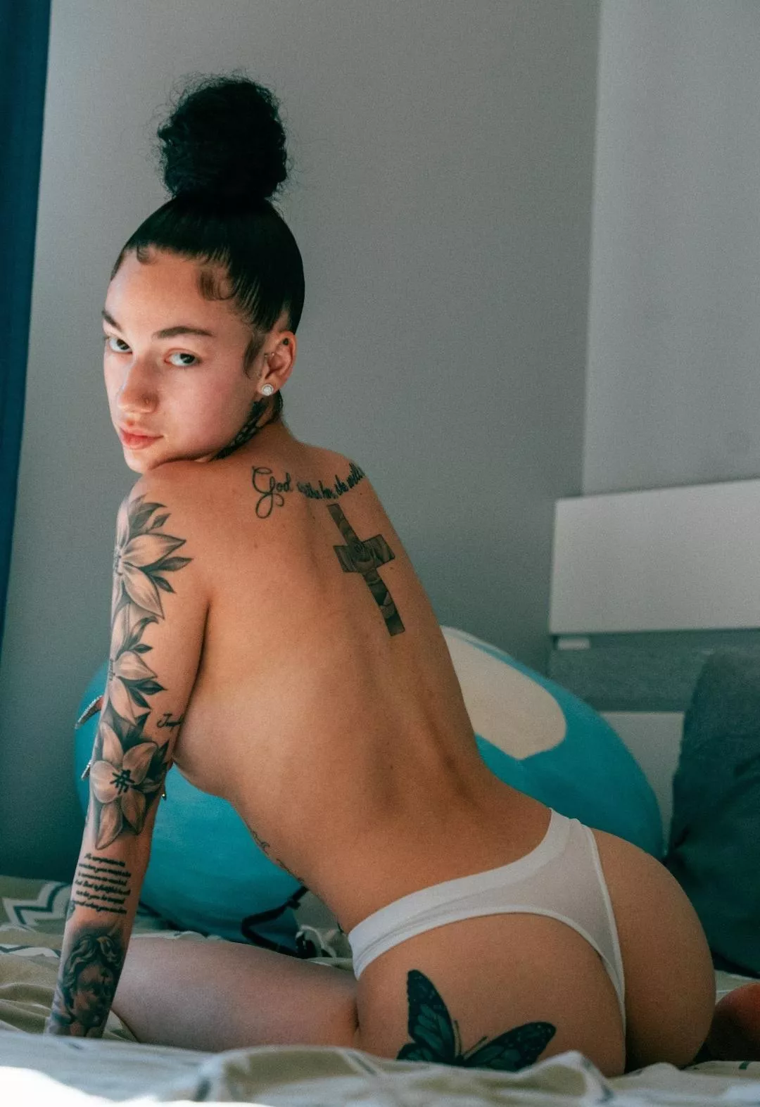 BH4D BHAB!E’s Amazing Body - L!nk B3low