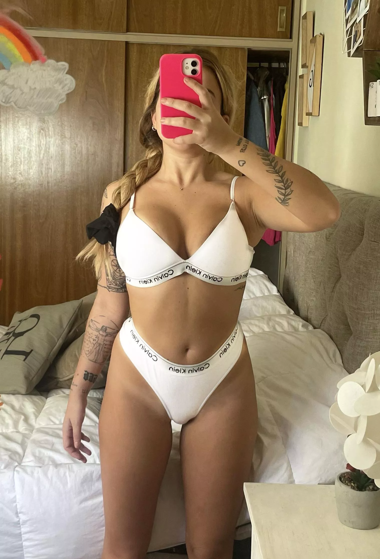 big tits want to play