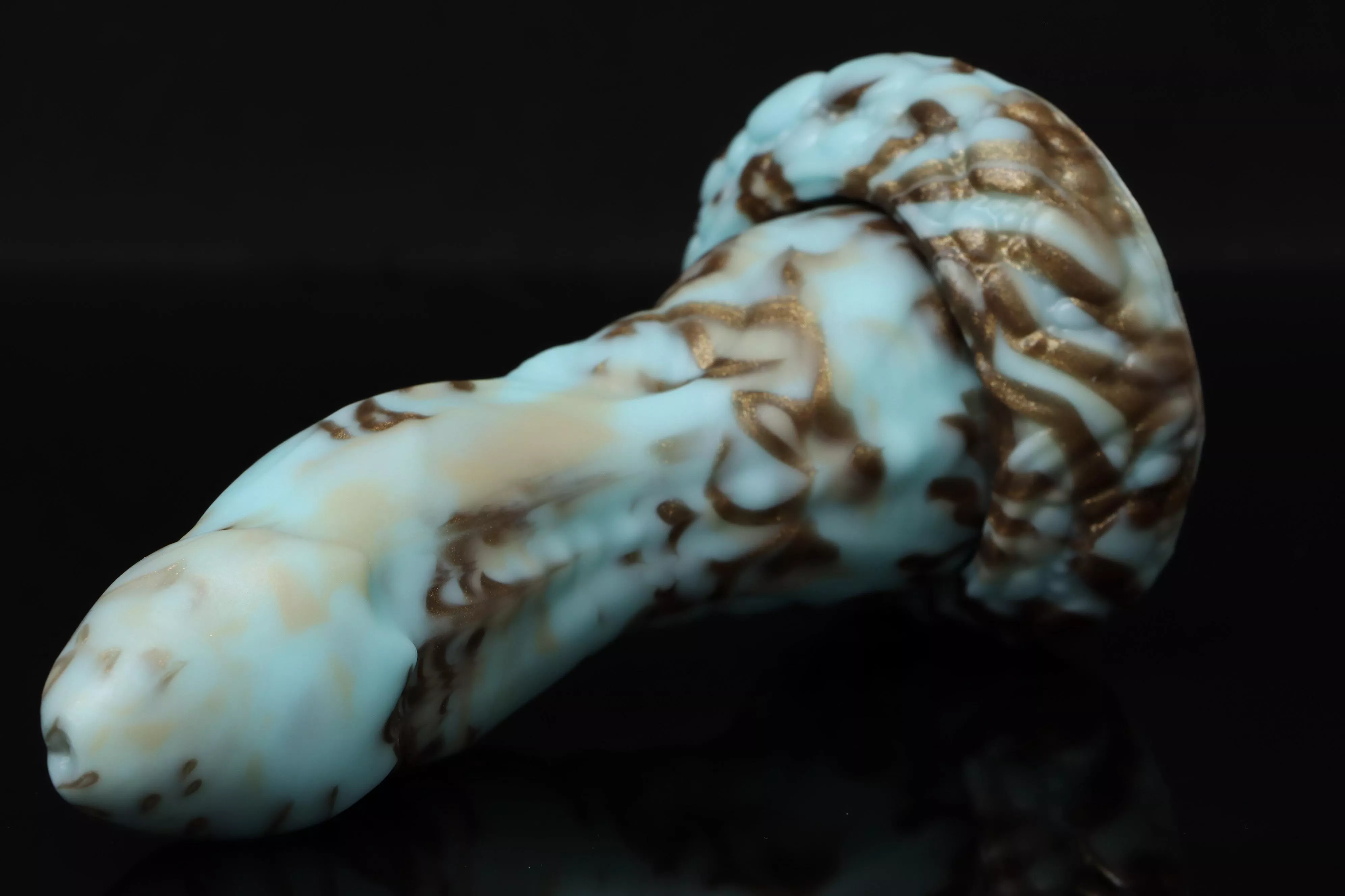 Bought my first Bad Dragon in today’s drop (small/medium Nox)