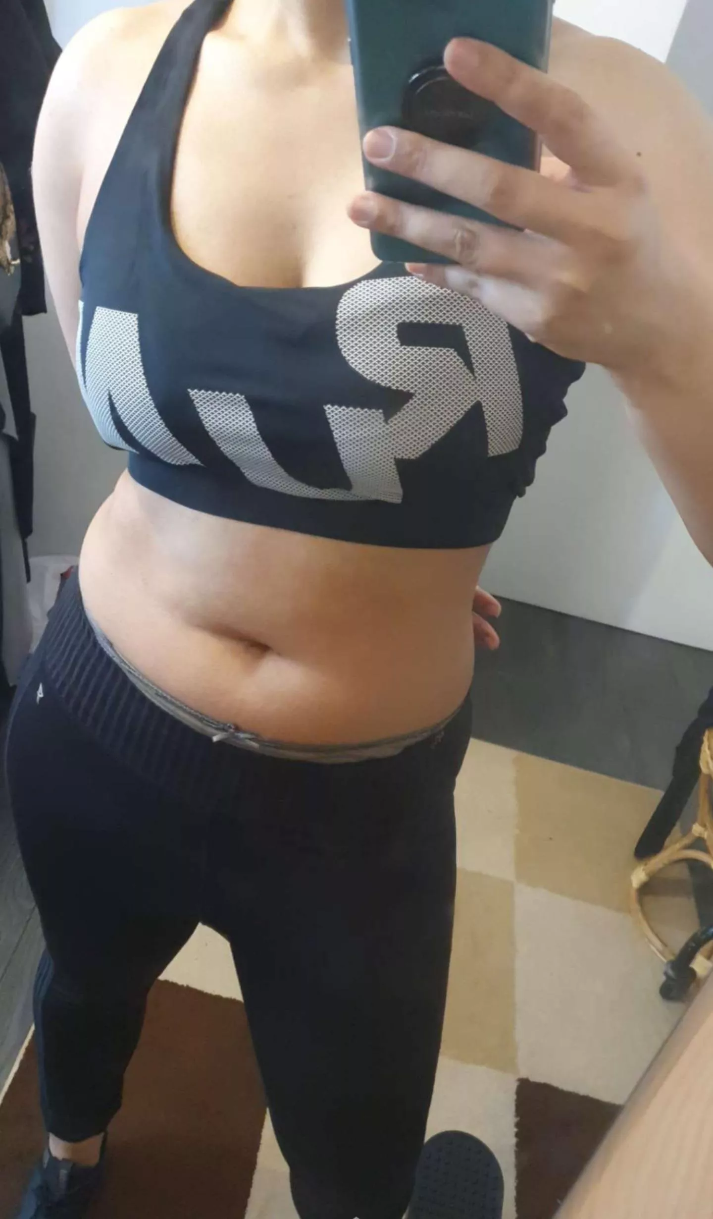 brown babe back again. who wants to see me topless next?