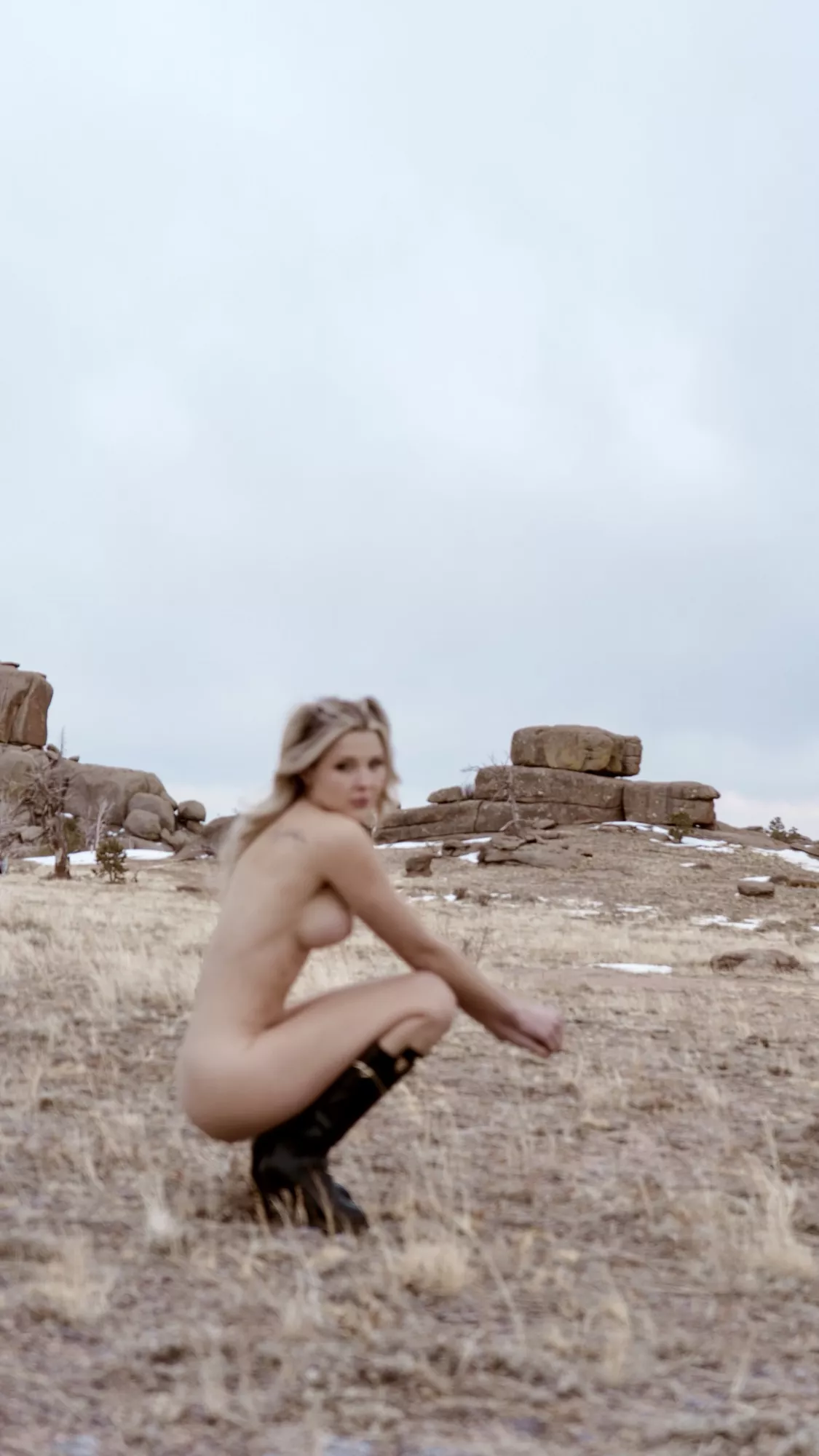 Brrrrr it’s so cold!! Someone come warm me up…