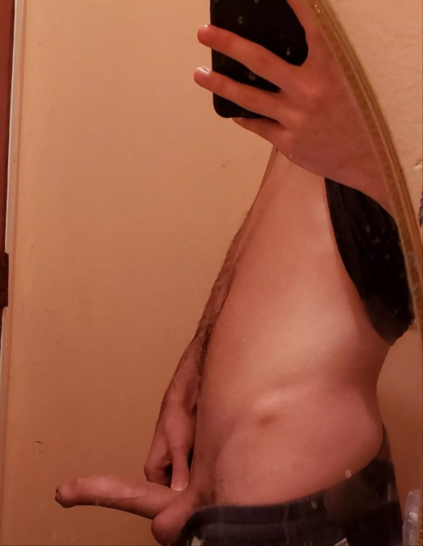 can you deepthroat it? [m]