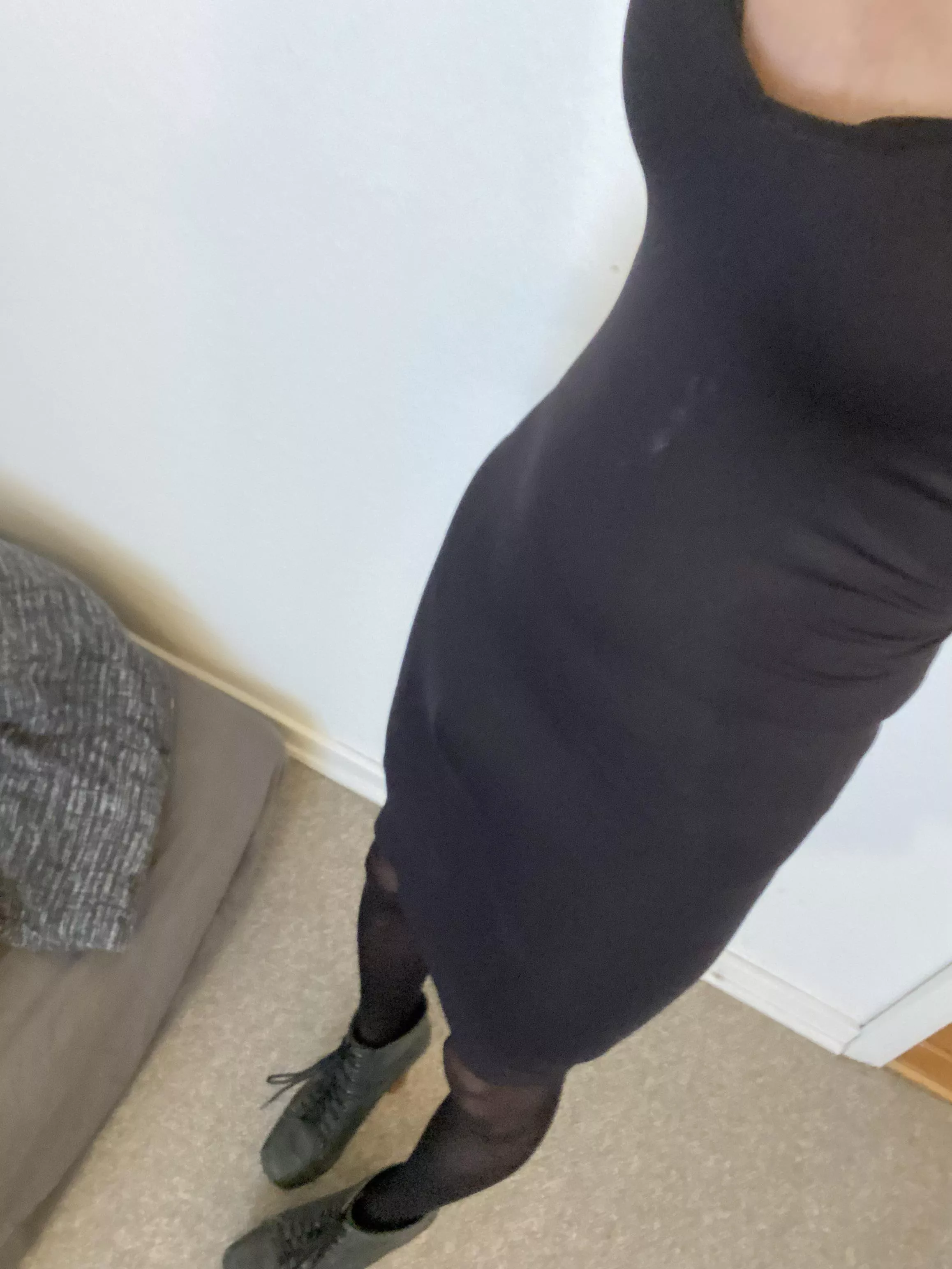 Can you spot the cage through the dress? 🙈