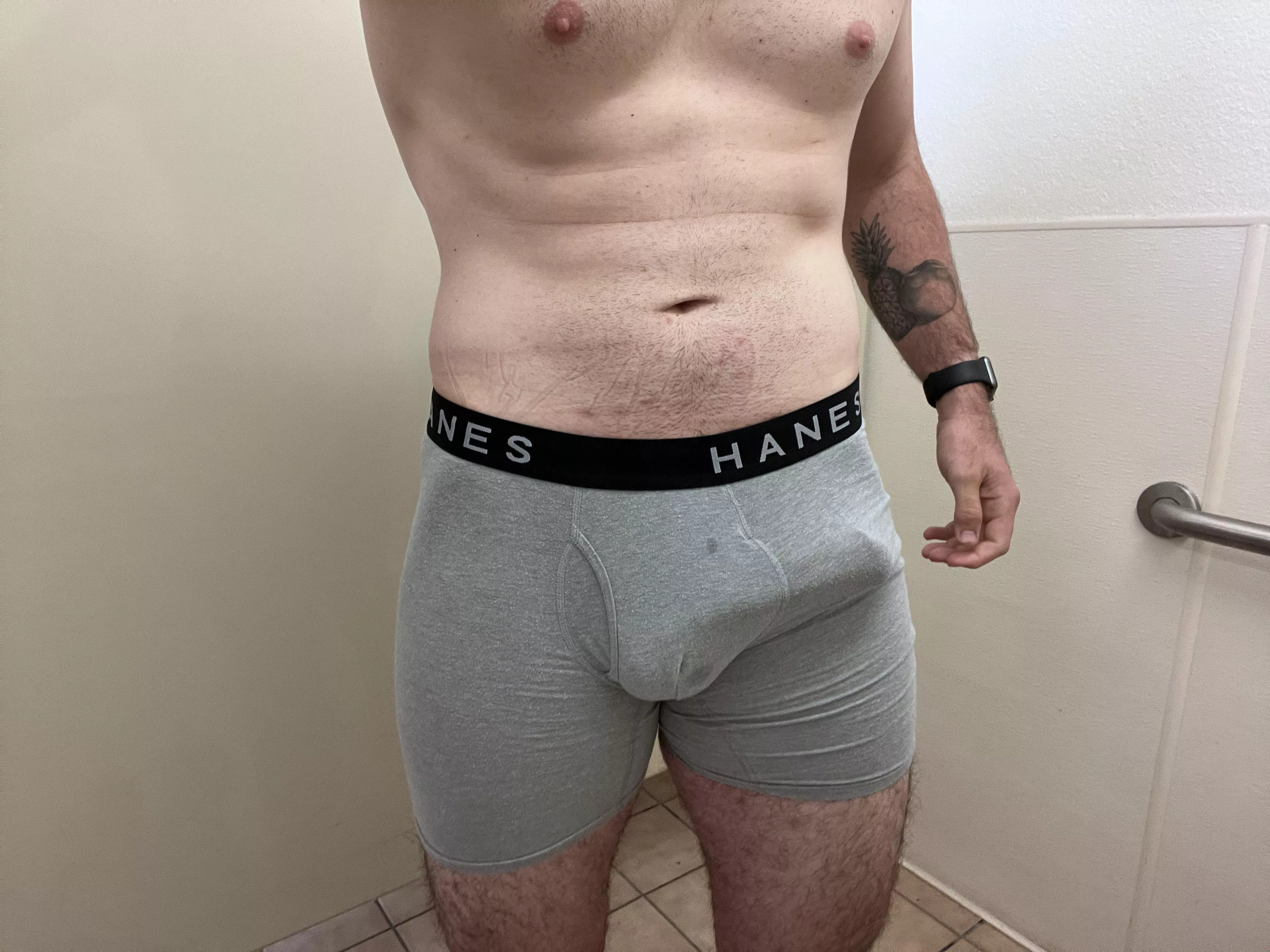 Can you tell I’m cut from my bulge?