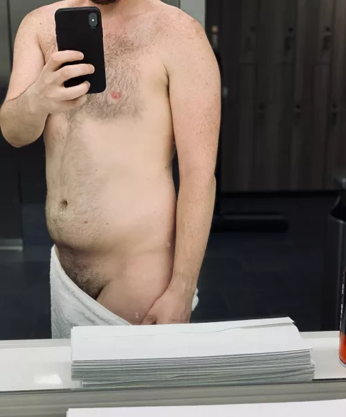 Can’t be tooo slutty in the work gym.