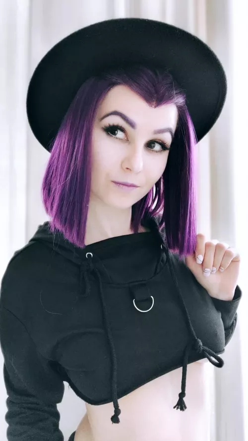 Casual Raven