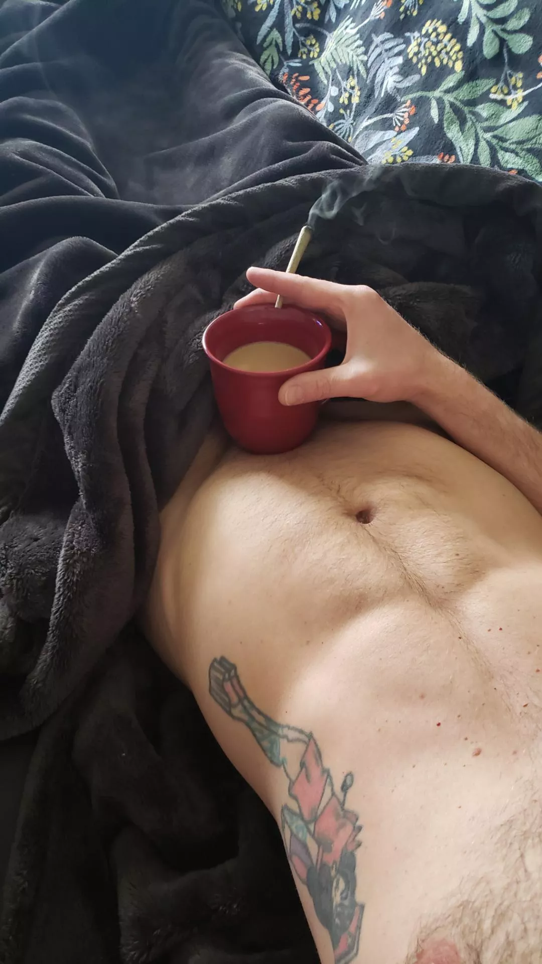 cheers to saturday 💨💨[M]