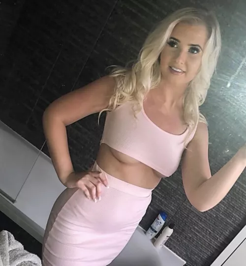 Chloe trying to be cute… but we know she’s a savage!