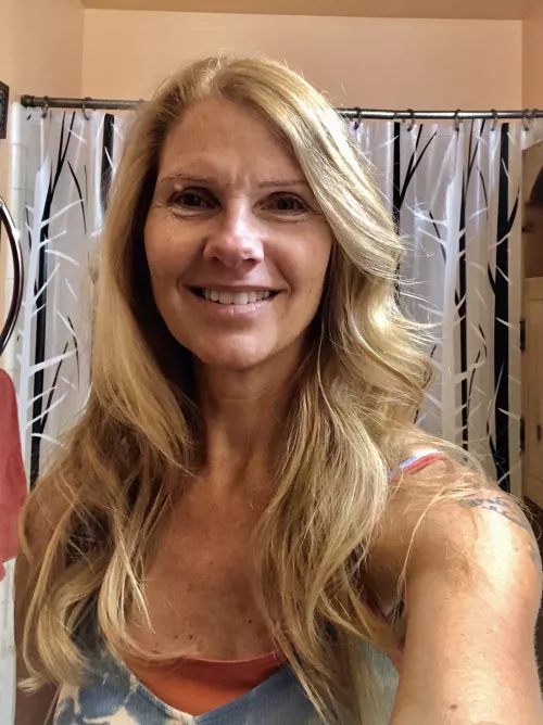 Cock my 61 year old aunt. Send tributes to my kik: John_F2002