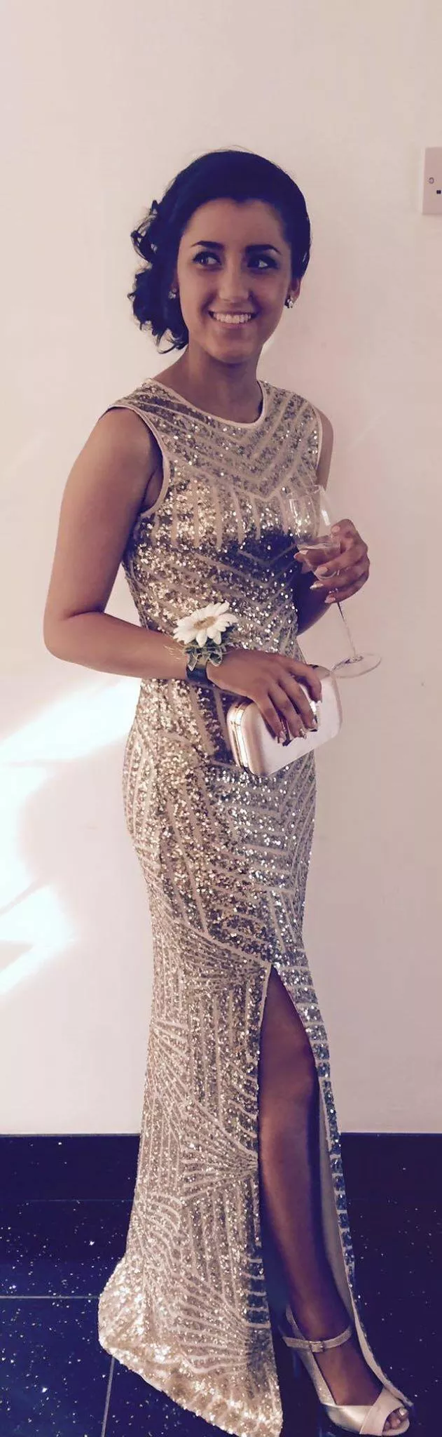 Cock this gorgeous whore 😈