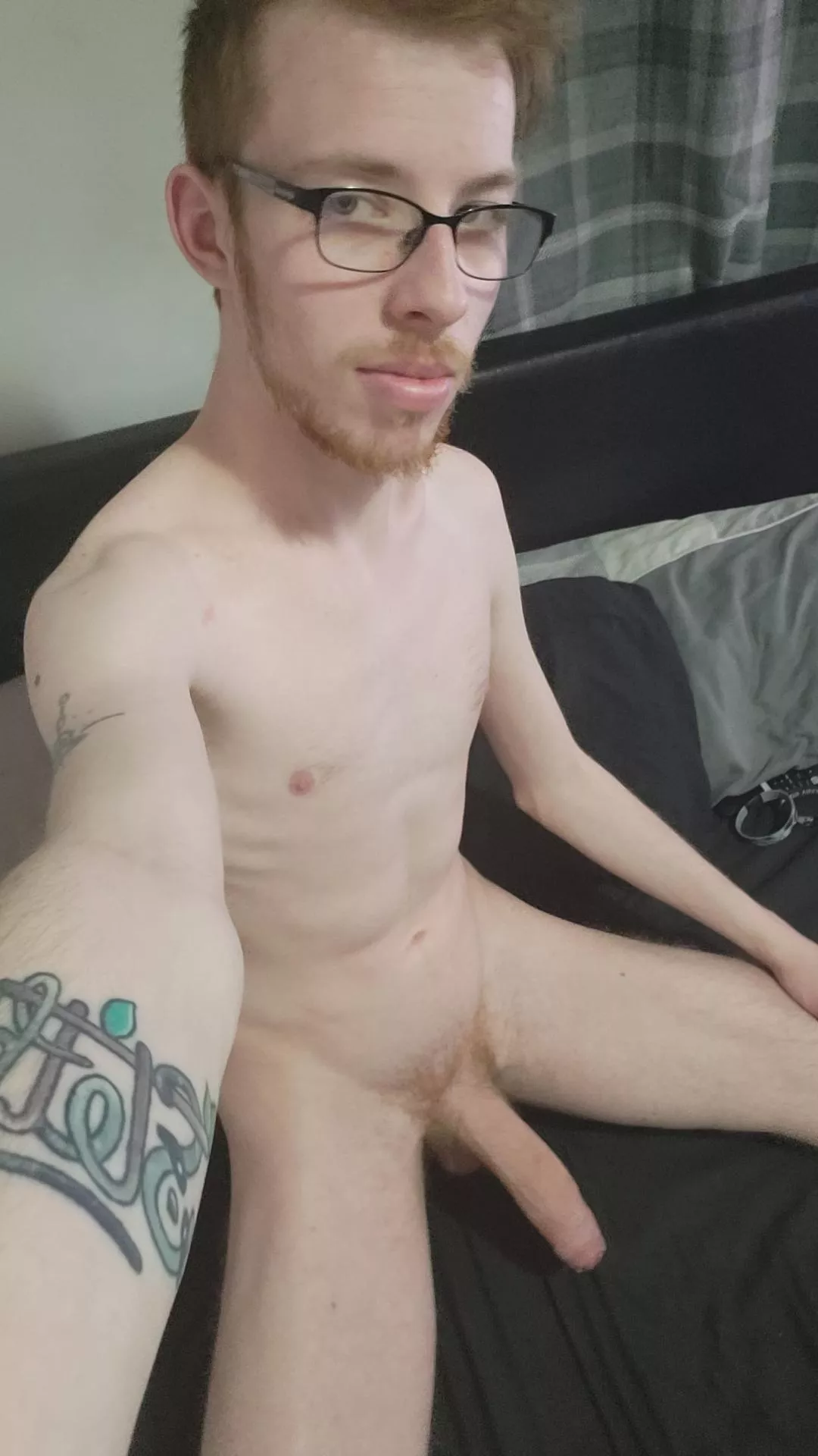 come play with me 😝😝