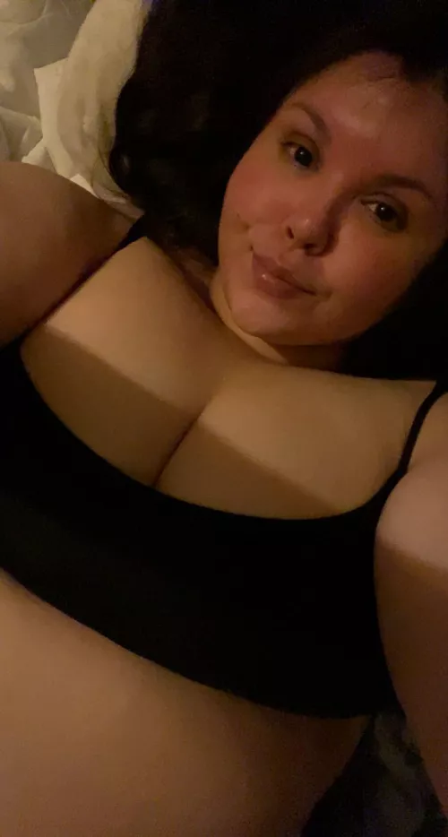 come smoke with me 🥰💨