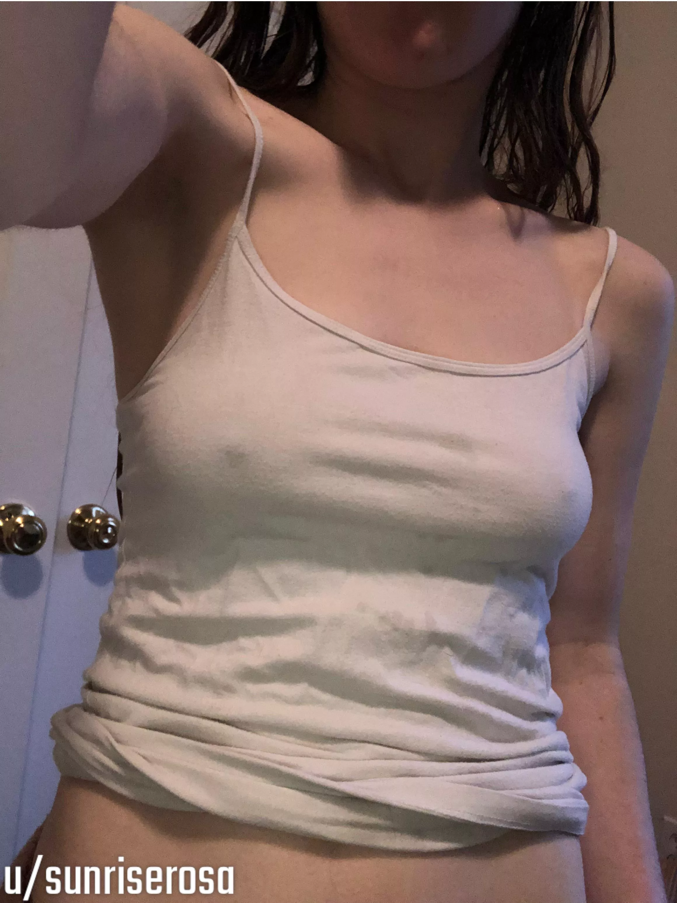 Comfy girl outfit to get through hump day 🙁🐪