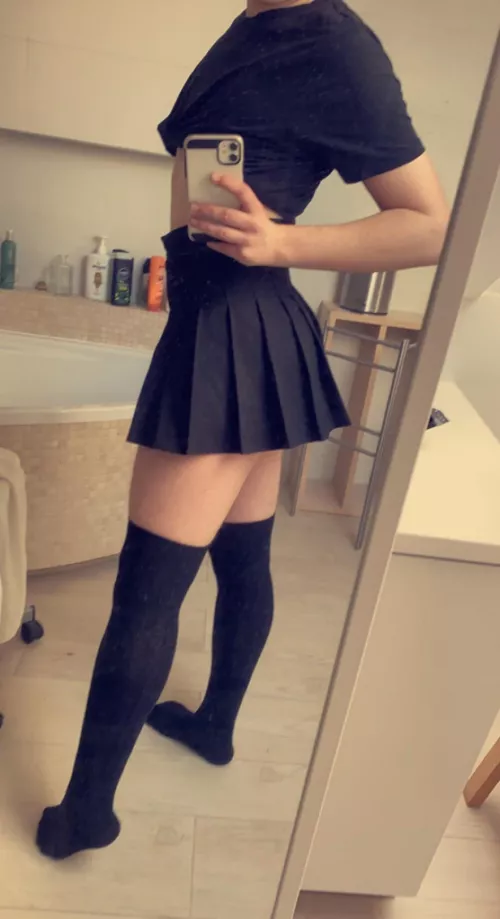 Could i be your girlfriend?❤️