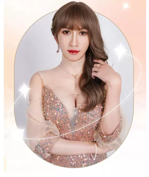 Crossdressing for a dinner party weekend, how does my dress look?