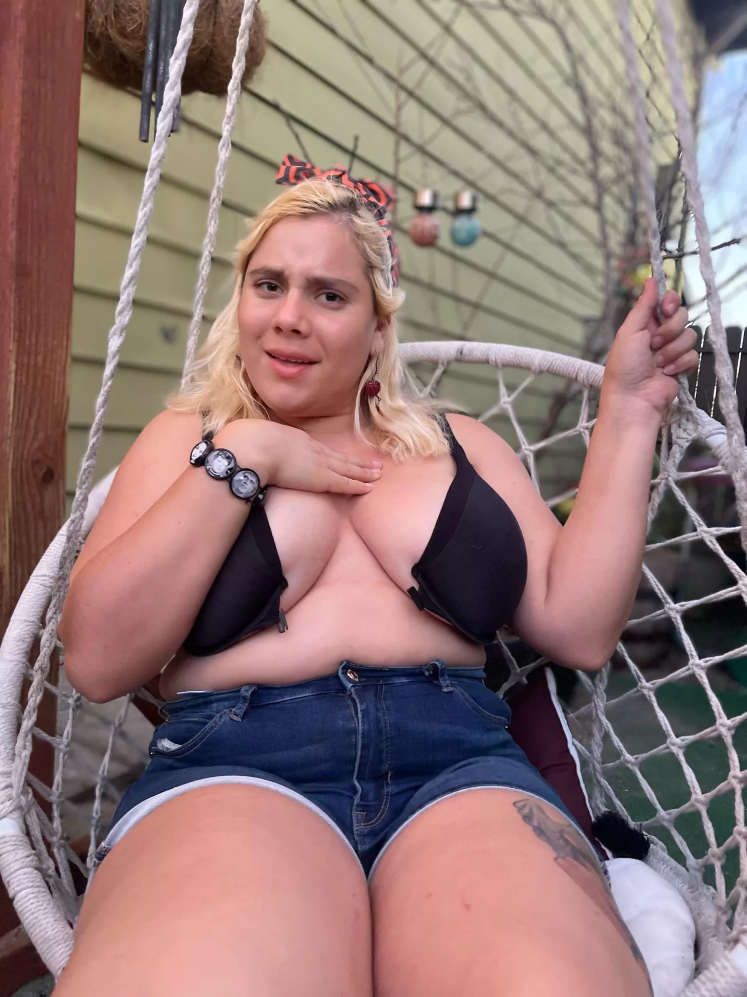 Cum join me on my OF ;) Daily content, my new Topless Bartending series, and ALWAYS free to subscribe. I’ll see you there 😘 LINK BELOW