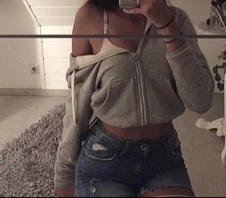 Definitely need a proper daddy :)