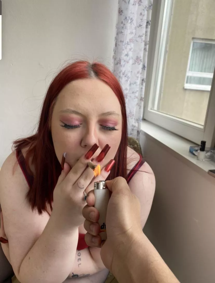 Did my nails today 💅🍃