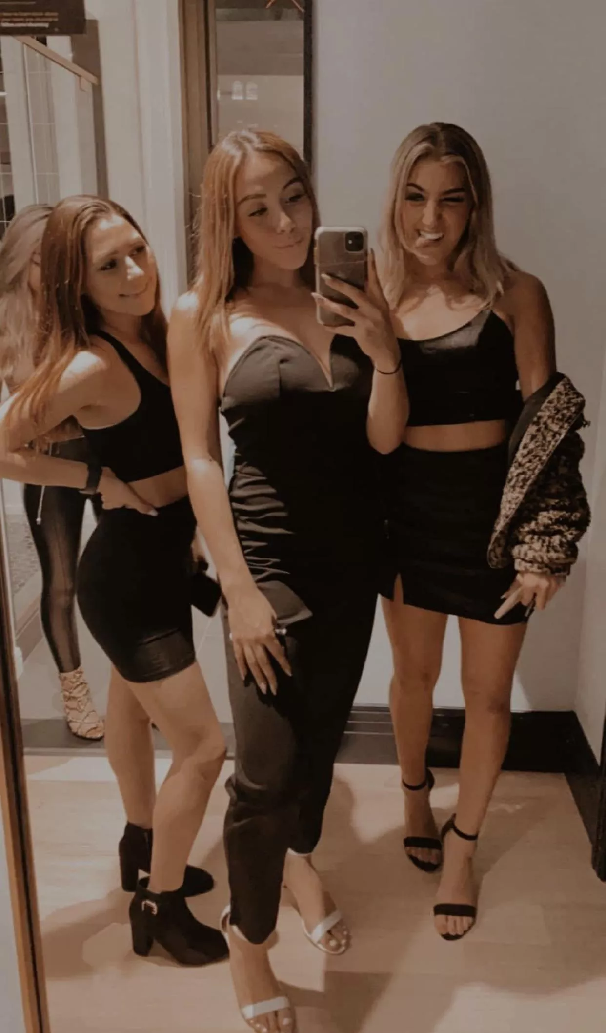 dm mr who you think is the baddest and why 🤤🤤🤤